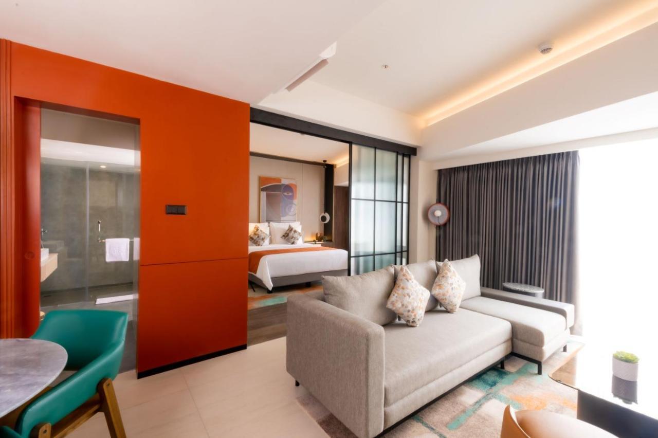 Herloom Hotel & Residence Bsd Tangerang Exteriör bild
